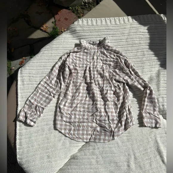 Hollister, NWOT White & Tan Flannel, Size S - Picture 4 of 4